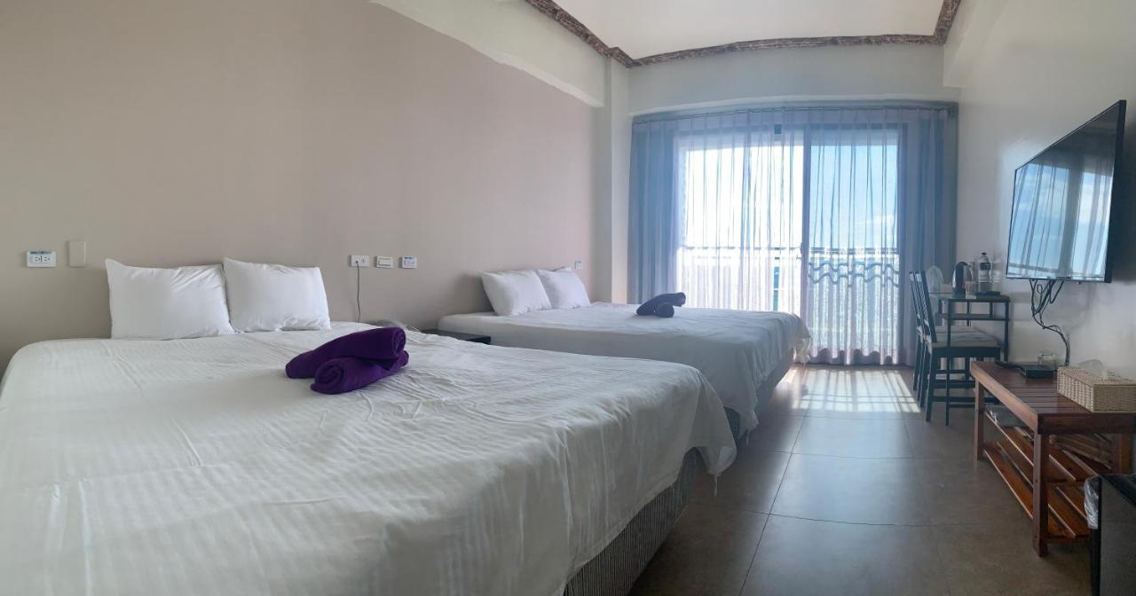 Hotel 墾丁秋莊會館 附限量停車位 不保證有位置 無法事先預留 背包房無車位 預訂後記得加line聯繫 Hengchun Old Town Zewnętrze zdjęcie