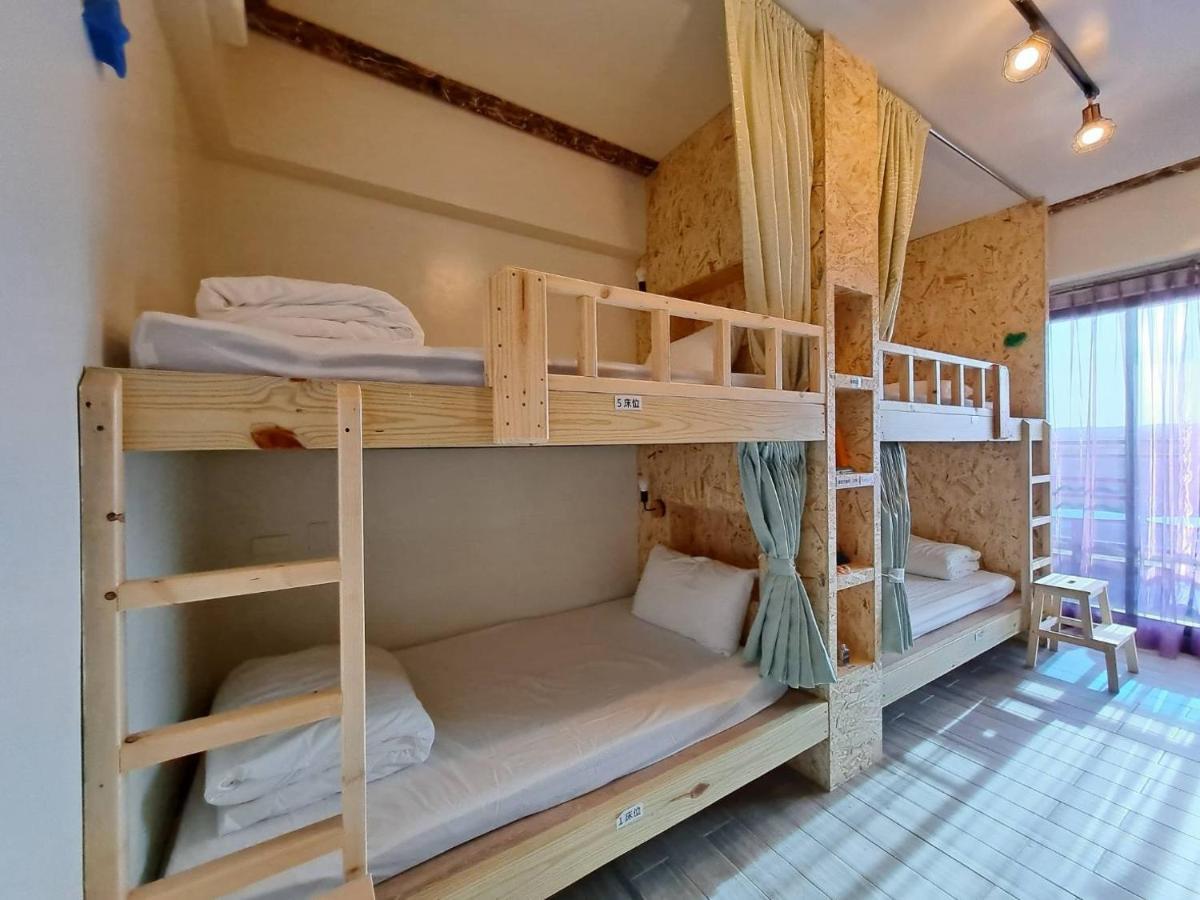 Hotel 墾丁秋莊會館 附限量停車位 不保證有位置 無法事先預留 背包房無車位 預訂後記得加line聯繫 Hengchun Old Town Zewnętrze zdjęcie